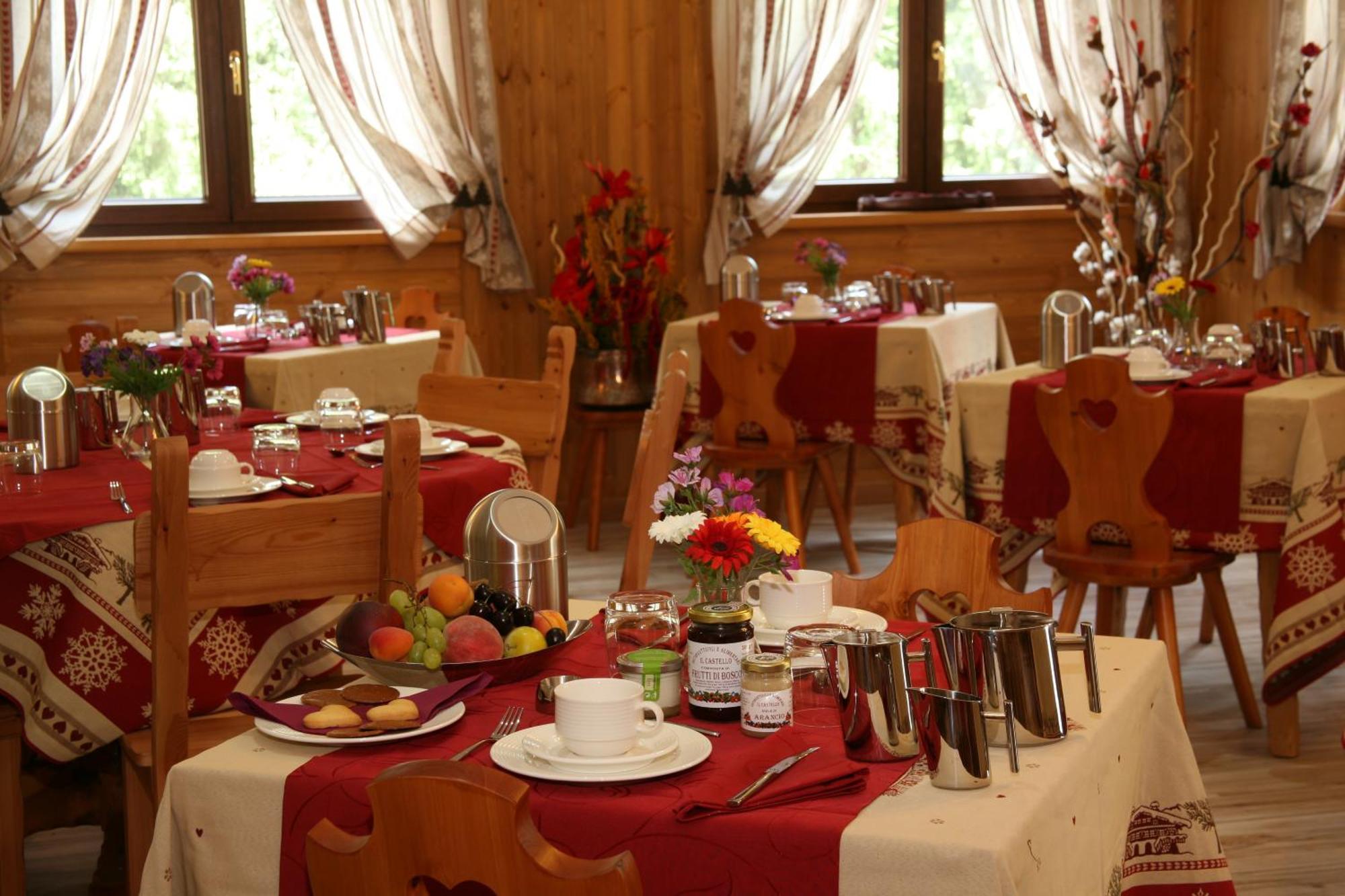Hotel Boton D'Or & Wellness A Ла-Тюйль Экстерьер фото
